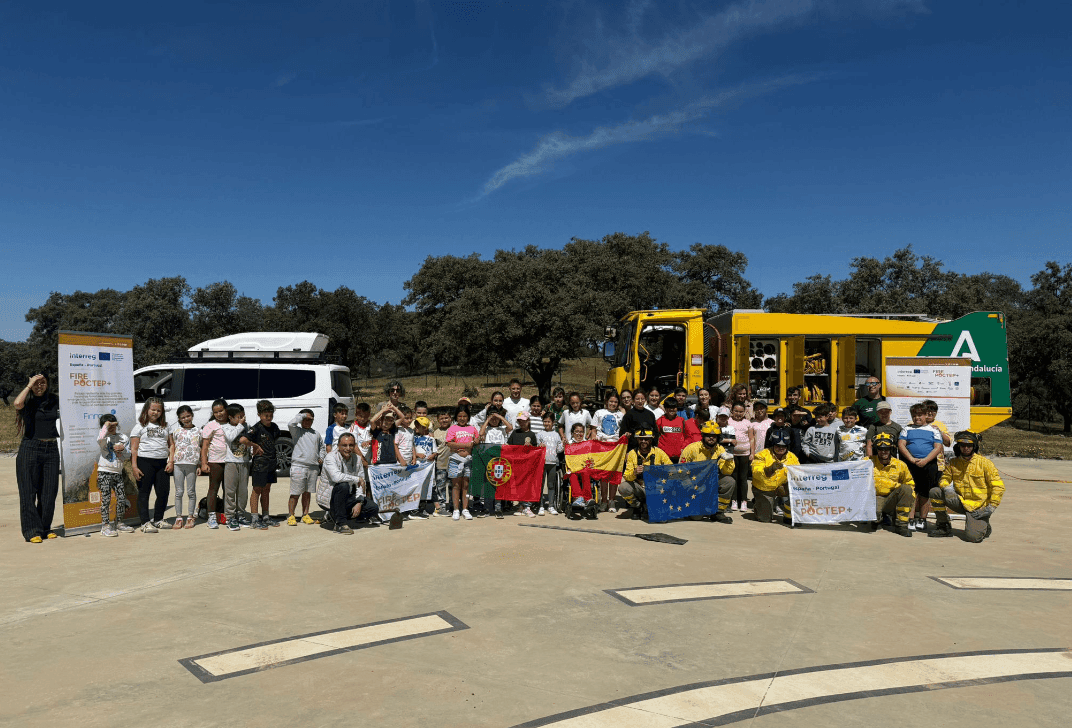 Finnova desarrolla los talleres Business Market Retos Girls4Tech dirigidos a niños y niñas de educación primaria en materia de prevención de incendios forestales