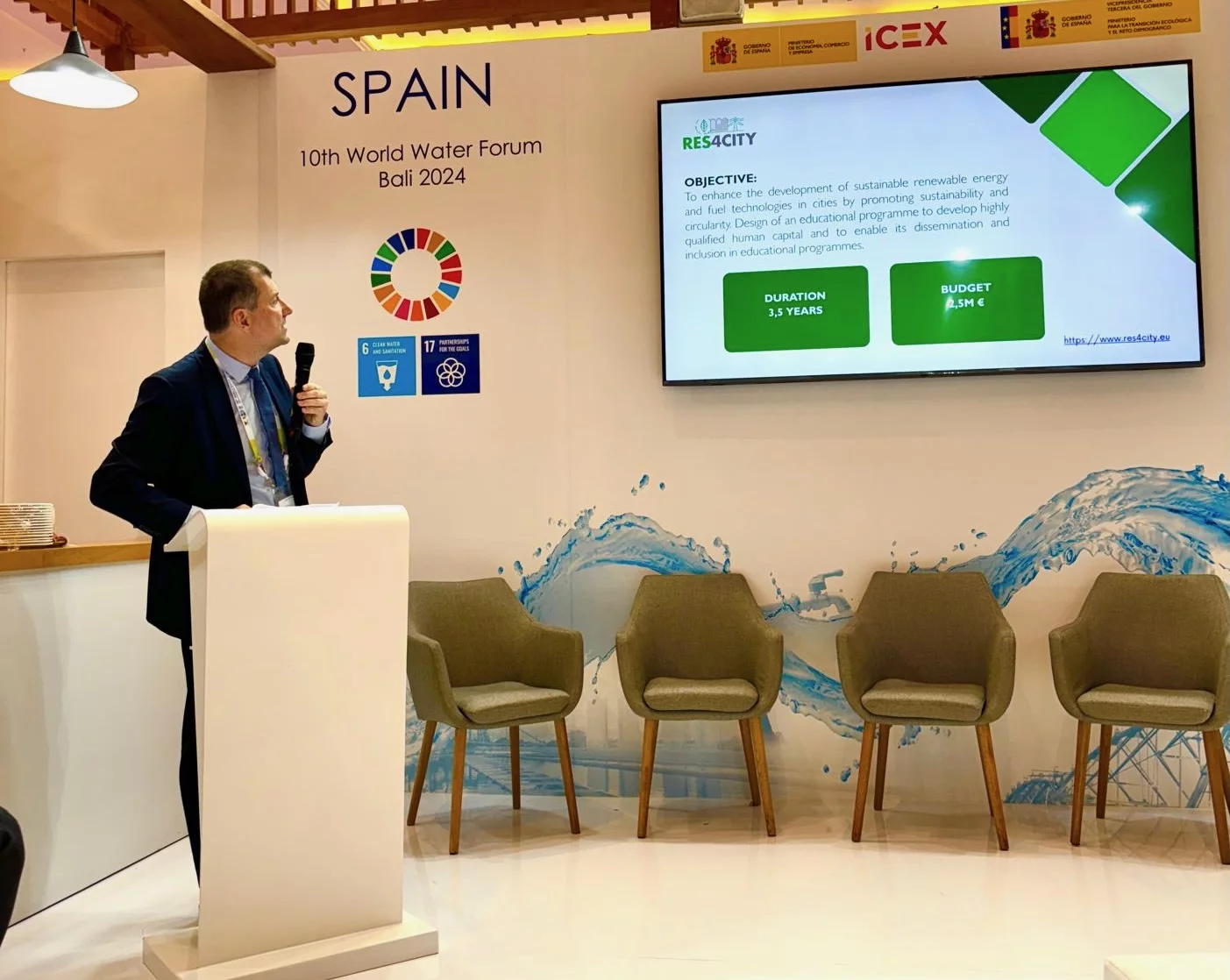 Closure of the 10th World Water Forum with the participation of the Finnova Foundation in various presentations.  