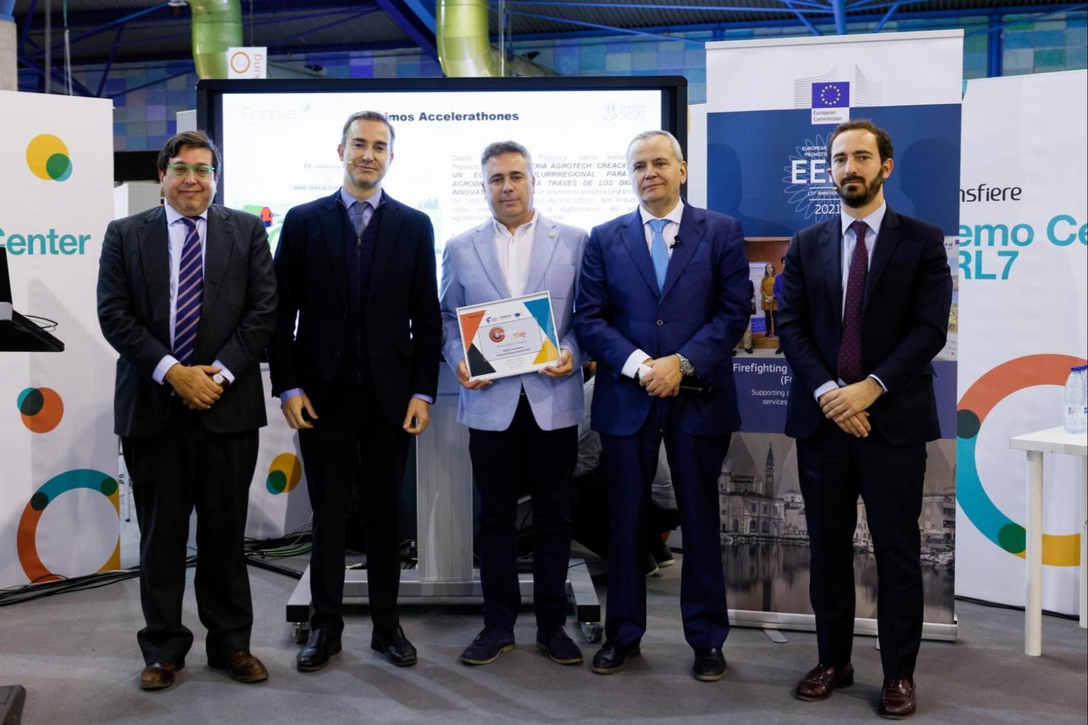 EL PROGRAMA EMPRENDE TVE EMITIDO POR EL CANAL 24 HORAS, GALARDONADO CON EL PREMIO MEDIA TRANSFIERE STARTUP EUROPE AWARDS