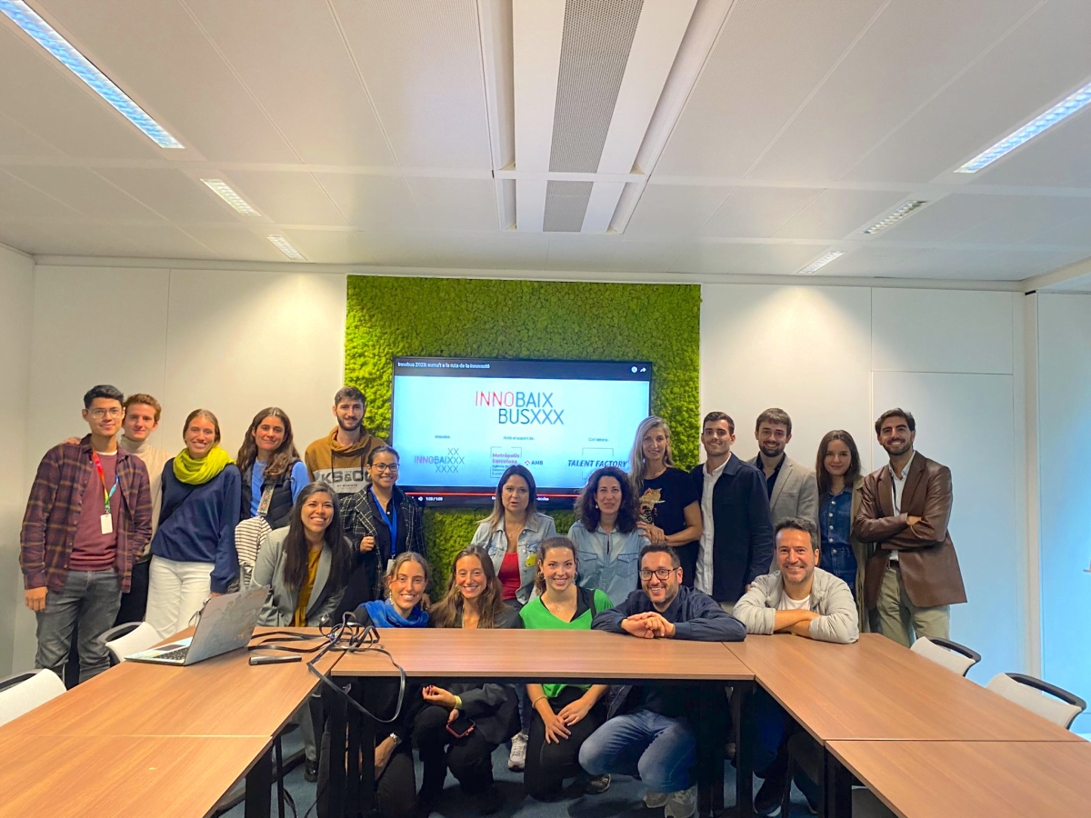 Visit of the winners of Innobus 2023 to the Finnova Foundation’s offices in Brussels