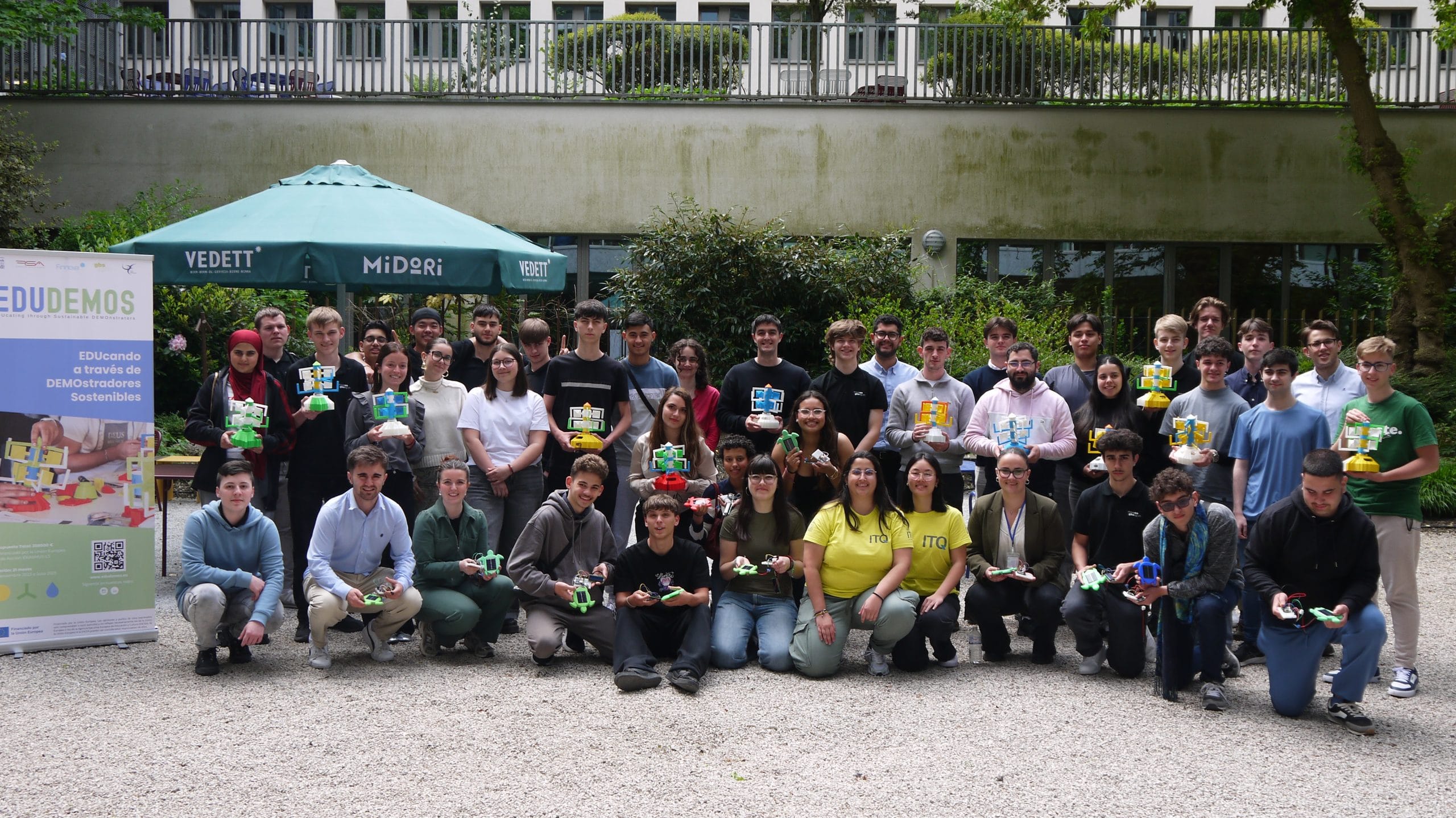 Finnova Foundation successfully leads the International Student Academy of the Edudemos project held in Brussels